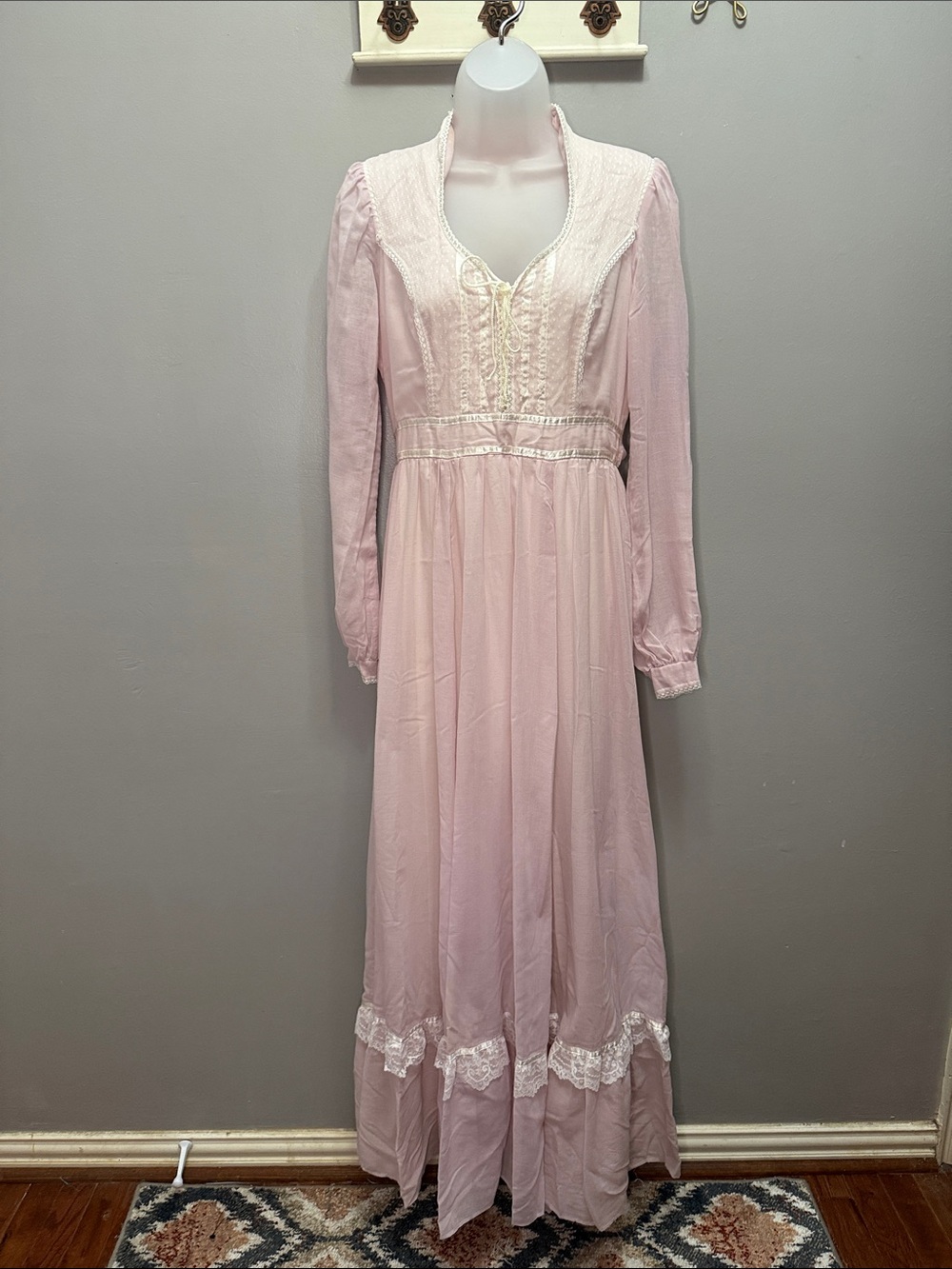 Rare Gunne Sax Dress Soft Pink, with Lace, Beading and Ribbon Size 13